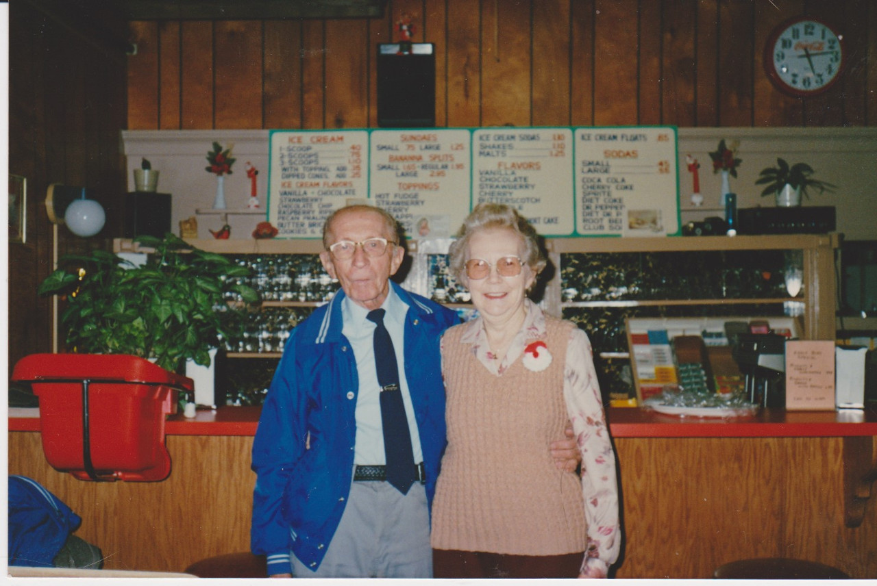 Mom and Dad in my restaurant "Polly's Café" in 1989 with their Lakhovsky Coils on 